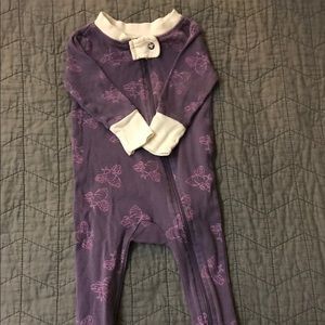 Burt’s Bees sleeper